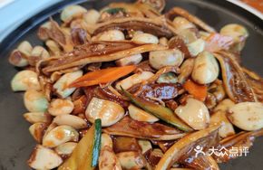 Pickled Garlic Stir-Fried with Meat