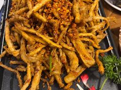 -雀舞云南菜(天津天河城购物中心店)