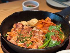 JEJU银鱼酱铁锅猪颈肉-BELLOCO倍乐(静安店)