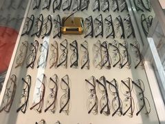 -三叶眼镜城(青云路店)