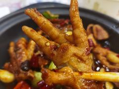 -江城燕子大排档(江汉路步行街店)