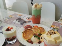 -娜娜家•Nana’s restaurant (爱琴海店)