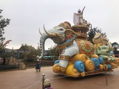 -七彩云南欢乐世界