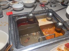 -海底捞火锅(高新万达店)