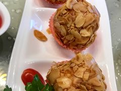 黄金炸虾球-乙龍天