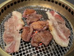-铭牛烧肉·和牛海鲜自助(高新月牙湖店)