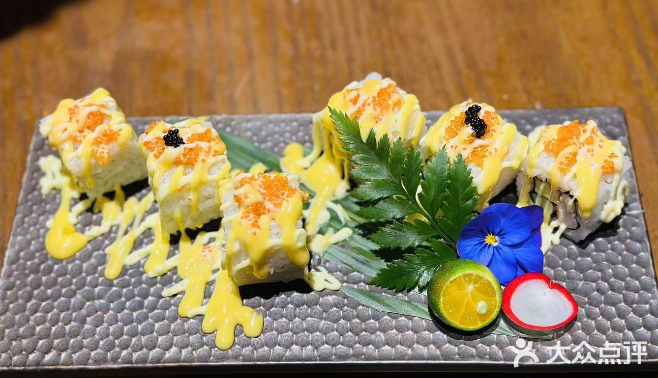 在服务小姐姐专业的手法下