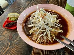 -Show Neua Thai Street Food