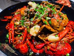 虾虾浓蟹蟹你-一棠龙虾(徐家汇城开YOYO店)