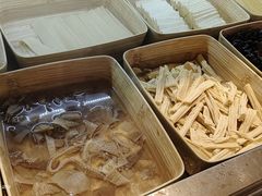 -享遇.锅姥姥牛排海鲜自助(小寨店)