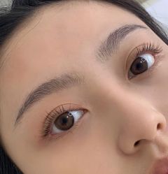-莲姿娜半永久纹眉皮肤管理