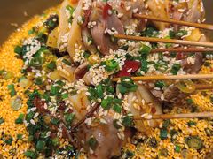 -临界音乐酒馆·小龙虾·江湖菜(华熙LIVE·鱼洞店)