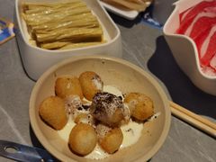 -生活如沸·顺德水牛奶火锅(人民广场店)