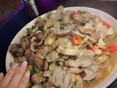 -西街夜油条·麻团包乌饭