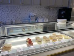 面包甜点陈列柜-法桐蛋糕·手作面包(万象城店)