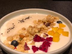 米釀鲜果酸奶-丝路金桃·新疆菜(徐汇店)