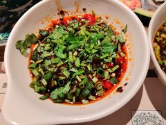 -尚尚仙·酸汤猪手·猪肚鸡火锅(华联万柳购物中心店)