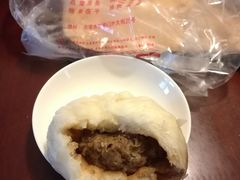 猪肉大葱包子（2.5元一个）-马凯餐厅(地安门店)