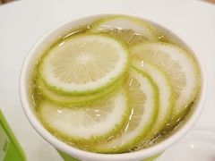 霸气绿柠檬-奈雪的茶(市百一店)