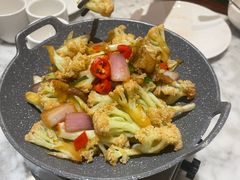 -小菜园新徽菜(宜兴八佰伴店)