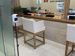 -华夏典当行(龙德广场店)