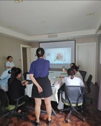 -月之旅·尊 高端月子会所(科馨别墅一店)