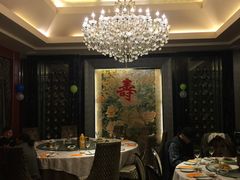 -品悦酒店(三林古镇店)