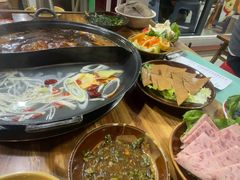 -谭记重庆老火锅(总店)