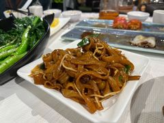 干炒牛河-稻香酒家·34年老字号·港式粤菜(汉街店)
