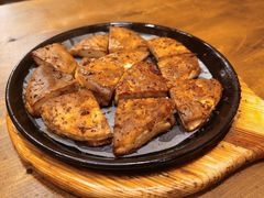 料理烤特色火烧-老东镇啤酒屋海鲜加工·蒸汽海鲜·海鲜烧烤(台东店)