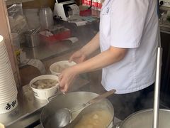 -手劲鱼丸馄饨铺(哈一百店)