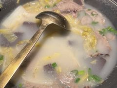 -蜜桃餐厅·伴山(湖滨商业街店)