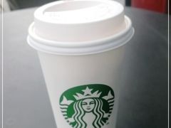 -星巴克(西安曲江银泰店)