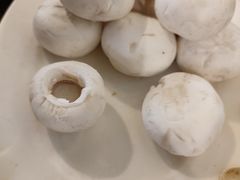 烤鲜蘑-韩风烤牛肉冷面店