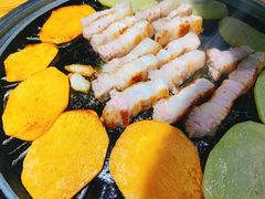-唯成•韩国炭火烤肉 유성고기
