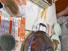 -黄记煌三汁焖锅(新佳丽江汉路店)