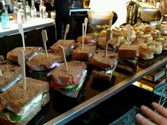 -好日子皇冠假日酒店·君怡咖啡厅(特美思大厦店)