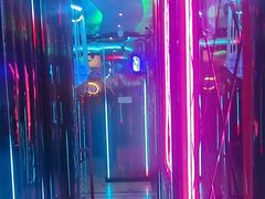 -路边边.炒菜烧烤.音乐餐厅(良乡长虹店)