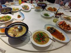 -沪华海鲜大酒楼(南汇店)