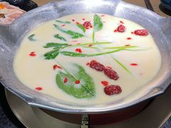 -湊湊火锅·茶憩(上海合生汇店)