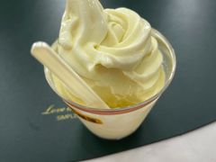 -猫王榴莲世家(三里屯SOHO商场店)