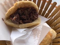-闫家驴肉老店(华电一校店)