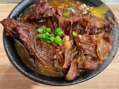 牛腩煮-日葵 大阪烧ひまり(仙霞路店)