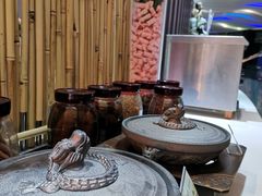 -亚洲国际大酒店·云顶阁旋转自助餐厅