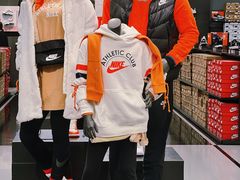 -王府井奥莱临潼小镇(临潼店)