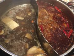 -百年老妈火锅(中原万达店)