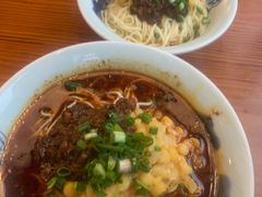 -兵哥豌豆面(雅颂居店)