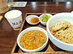 -蟹上黄·蟹黄面·江南糖水(人民广场店)