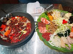 -朱光玉火锅馆·太原旗舰(钟楼街店)