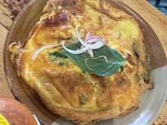 -Pad Thai Kratong Thong by ama